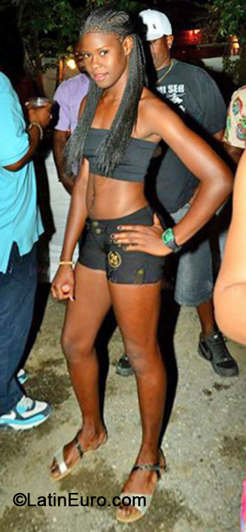 Date this gorgeous Jamaica girl Taneka from Kingston JM1598