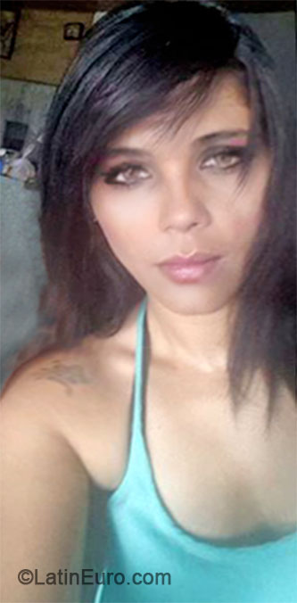 Date this gorgeous Costa Rica girl Miriam from San Jose CR283
