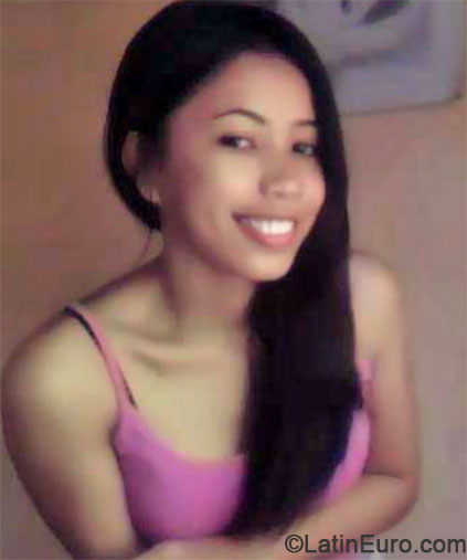 Date this tall Philippines girl Maryrose from Guiuan PH625