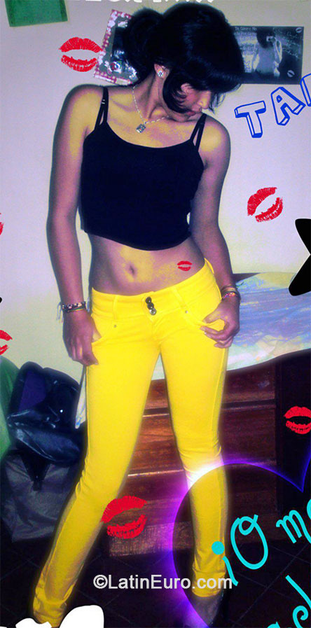 Date this voluptuous Peru girl Paola from Cusco PE955