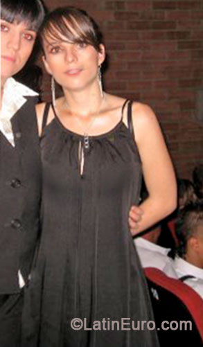 Date this attractive Colombia girl Alba from Medellin CO15135