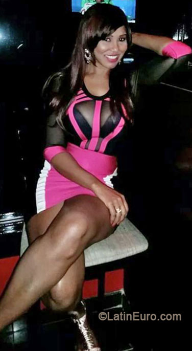 Date this georgeous Dominican Republic girl Emperatriz from Santo Domingo DO18950