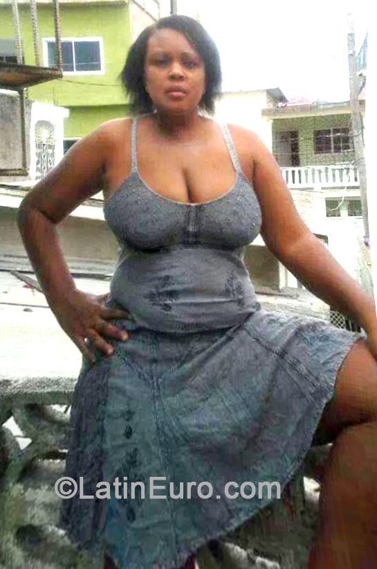 Date this gorgeous Jamaica girl Sylvia from Montego Bay JM1660