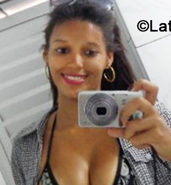 Date this happy Brazil girl Adriana from Salvador BR8779