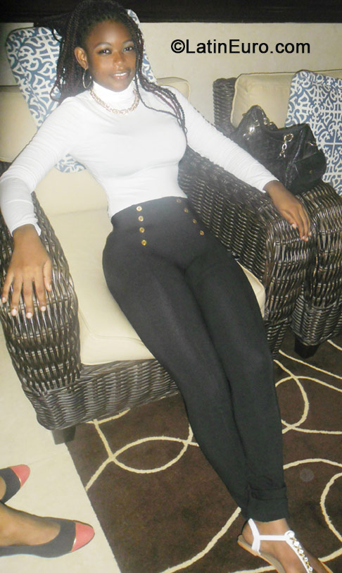 Date this funny Jamaica girl Janiel from Kingston JM1670