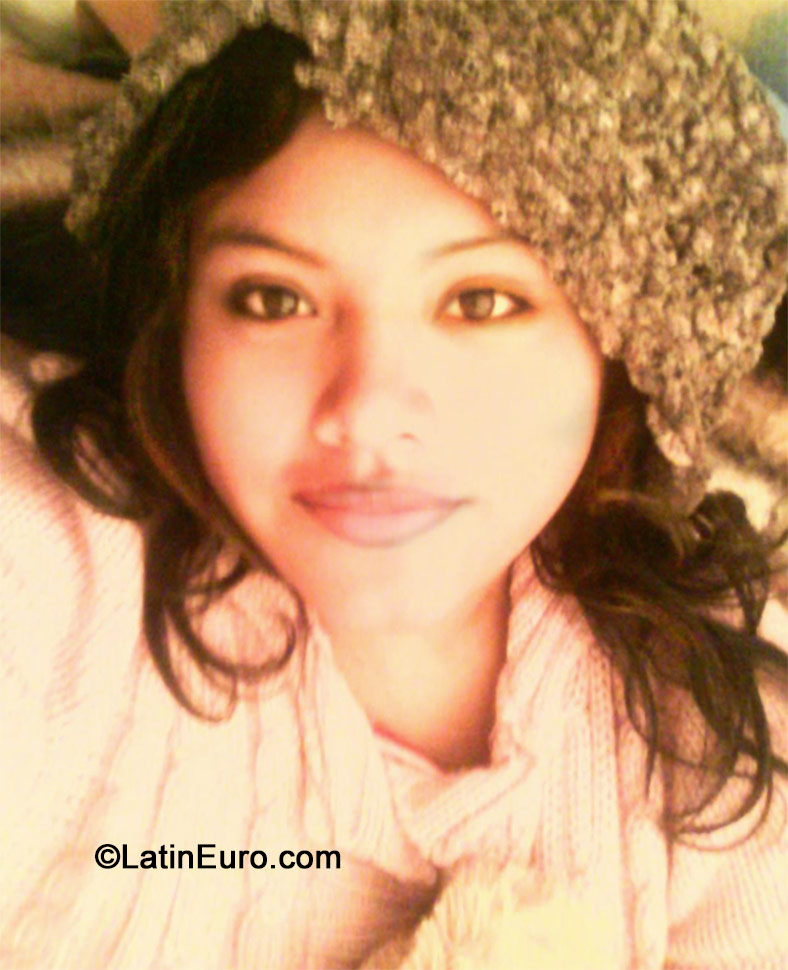 Date this funny Peru girl Anghysan from Arequipa PE983