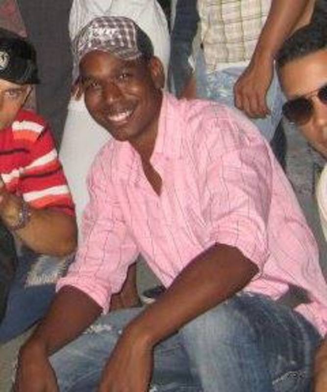 Date this happy Dominican Republic man Hansel Severino from La Romana DO19313