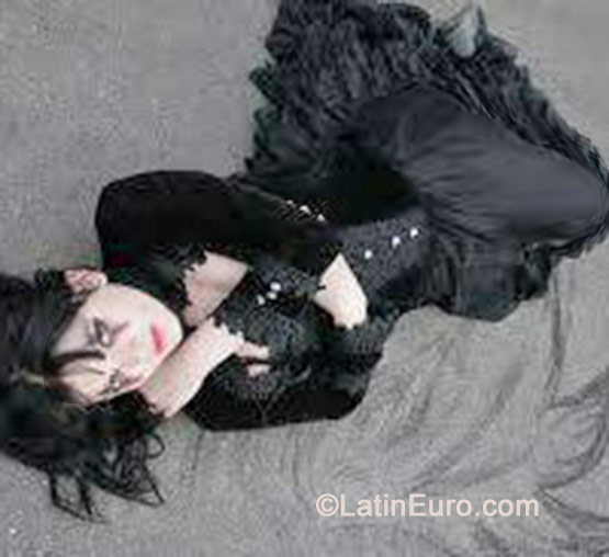 Date this hot Honduras girl Aracely from Tegucigalpa HN1093