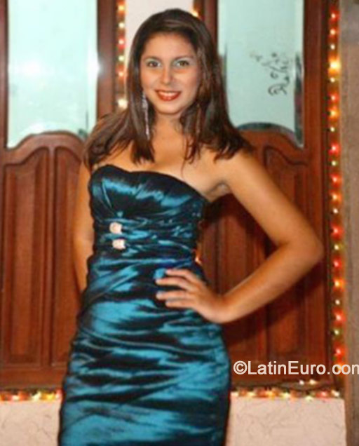 Date this hard body Colombia girl Julith from Santa Marta CO15487