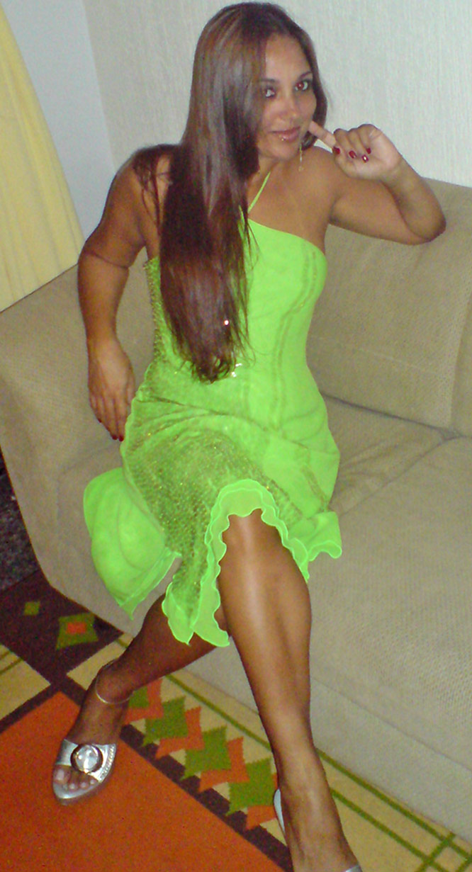 Date this charming Brazil girl Rosa from Fortaleza BR8865