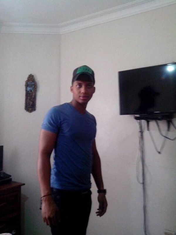 Date this funny Dominican Republic man Jean carlos from Santo Domingo DO19549