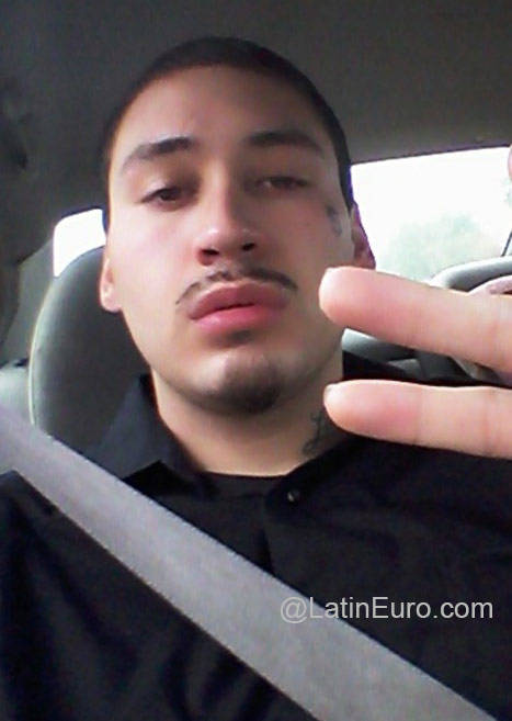 Date this delightful United States man Chente from Antelope US15253