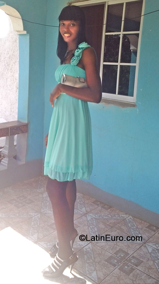 Date this funny Jamaica girl Kay from St. Ann JM1816