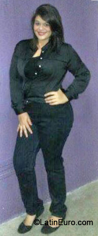 Date this good-looking Venezuela girl Dayania from Maracaibo VE304