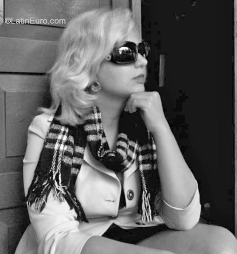 Date this georgeous Brazil girl Joana from Campina Grande BR9006