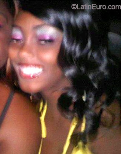 Date this lovely Jamaica girl Ariel from Montego bay JM1861