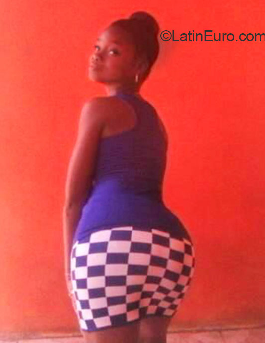 Date this fun Jamaica girl Anisha from Kingston JM2149
