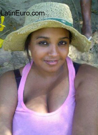 Date this stunning Dominican Republic girl Mirla castro from La Romana DO20277