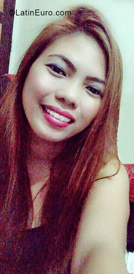 Date this sensual Philippines girl Jemalyn from Cavite PH733