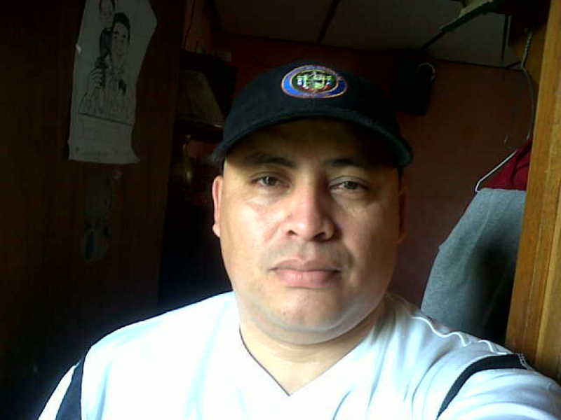 Date this passionate Panama man Cipriano rios m from Panama PA498