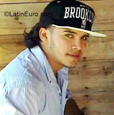 Date this lovely Dominican Republic man Jose luis from santiago DO20950