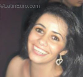 Date this athletic Brazil girl Andrea from Sao Paulo BR9204
