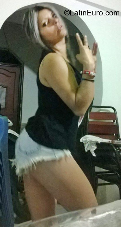 Date this passionate Colombia girl Marisol from Ibague CO17898