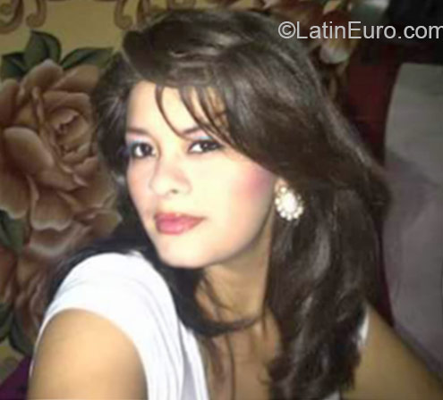 Date this passionate Honduras girl Lourdes from San Pedro Sula HN1466