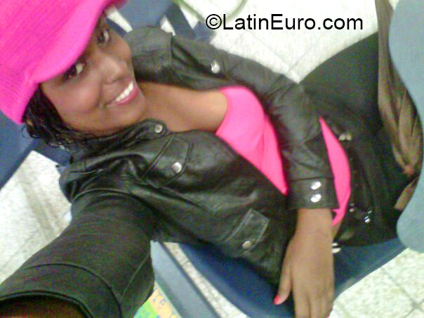 Date this georgeous Dominican Republic girl Juana from La Romana DO21618