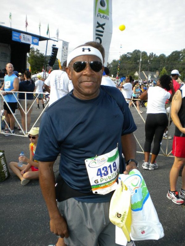 Date this pretty United States man Raynard from Atlanta US15981