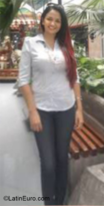 Date this sultry Venezuela girl Norelyis from Barinas VE459