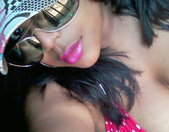 Date this lovely Brazil girl Maisa from Porto Velho BR9306