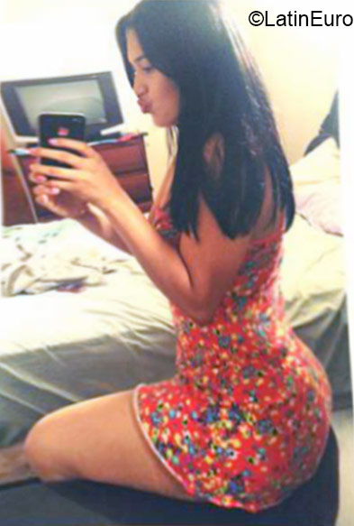 Date this cute Dominican Republic girl Carla from Santiago DO22037
