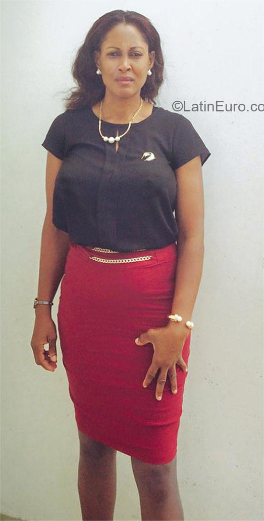 Date this attractive Jamaica girl Kathy from Montego bay JM2035