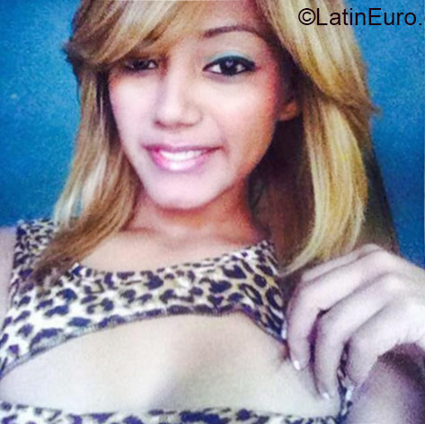 Date this passionate Honduras girl Melissa from Tegucigalpa DO22159