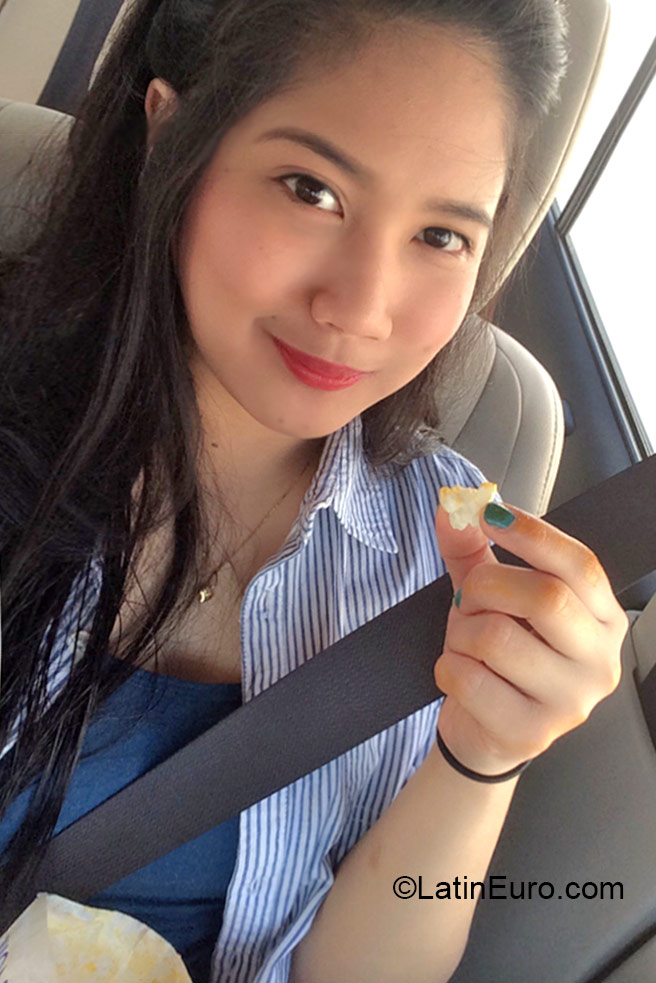 Date this georgeous Jordan girl Sri from Amman JO14