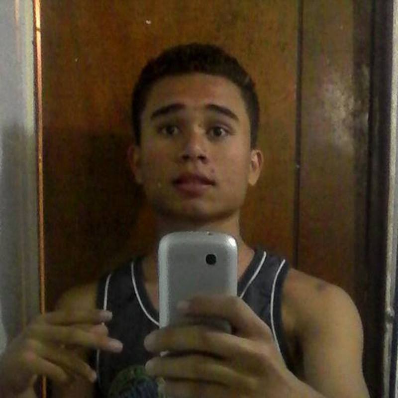 Date this pretty Colombia man Jose4585 from Colombia CO17470