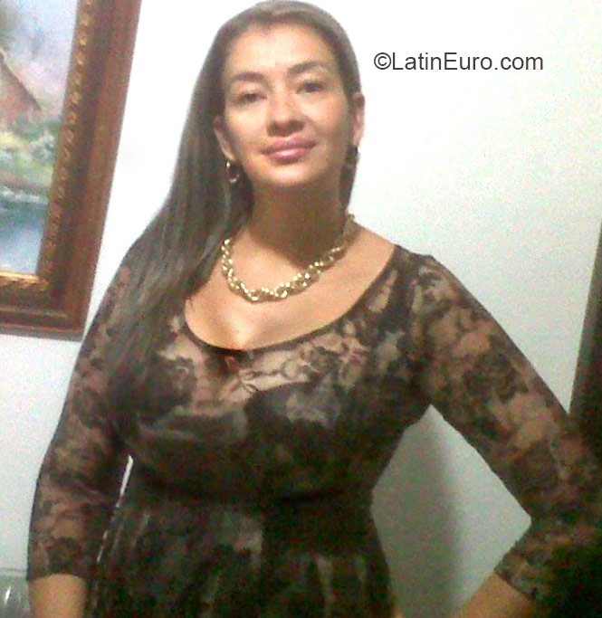 Date this young Colombia girl Clara from Tulua CO17479
