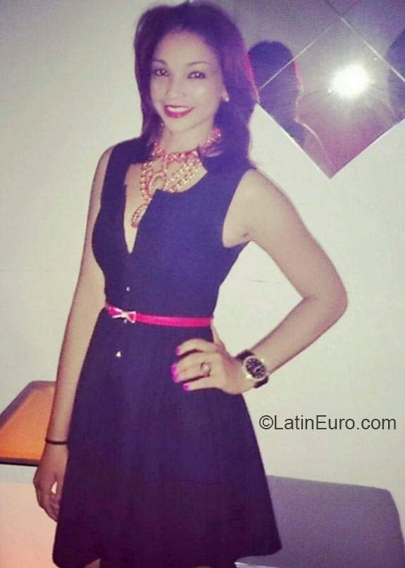Date this delightful Dominican Republic girl Yurisan from Puerto Plata DO22364