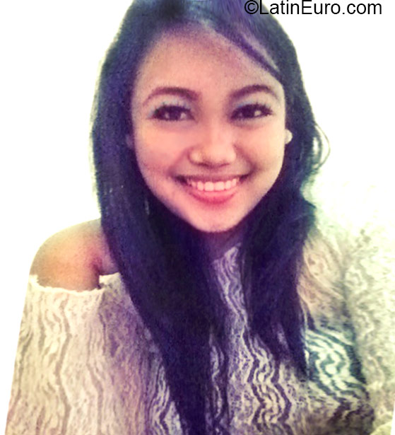 Date this happy Philippines girl Jodi from Manila PH788