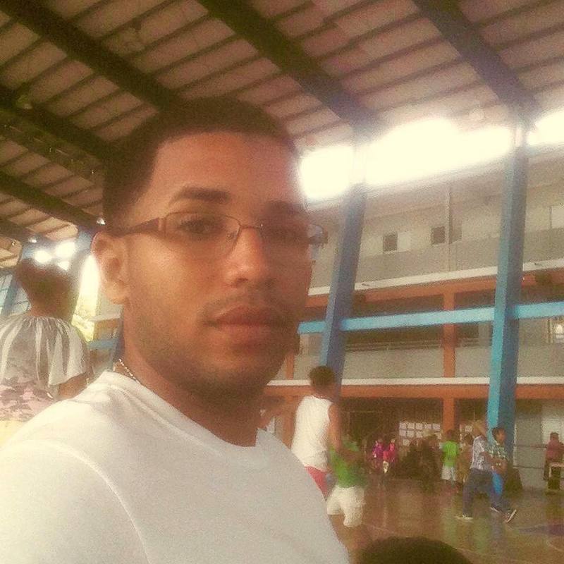 Date this lovely Dominican Republic man Carlos from La Vega DO22464