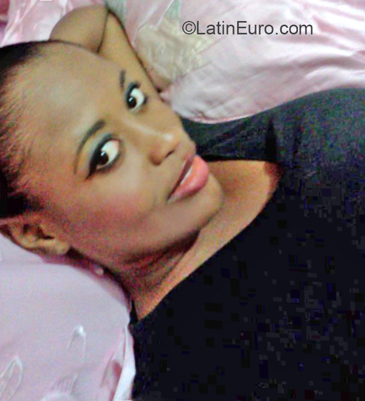 Date this gorgeous Jamaica girl Sha nalee from Kingston JM2105
