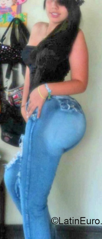 Date this exotic Colombia girl Rocio from Medellin CL87