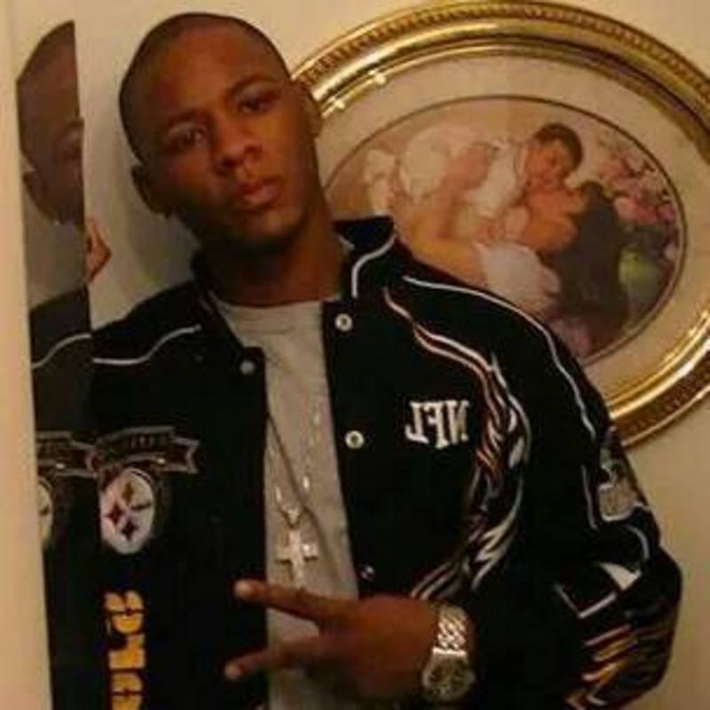 Date this funny United States man Jamar from Charlottesville US16371
