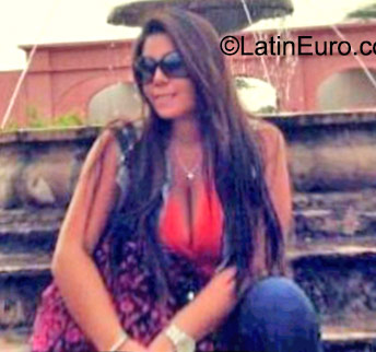 Date this foxy Peru girl Lily from Lima PE1069