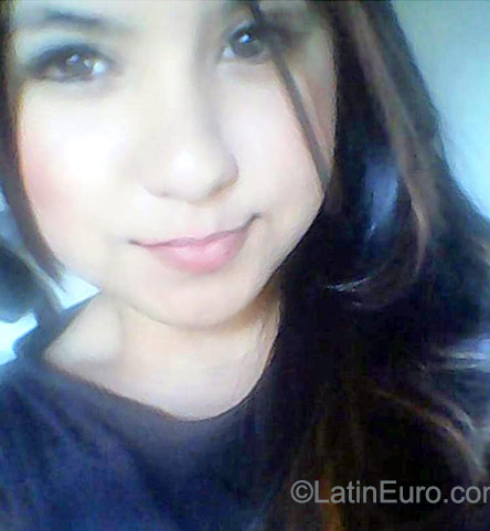 Date this hard body Colombia girl Karen from Medellin CO17939