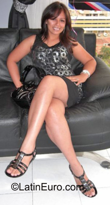 Date this gorgeous Panama girl Gladiys from Panama City PA680