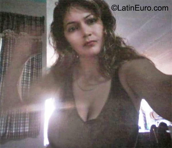 Date this sultry Mexico girl Paloma from San Miguel de Allende MX1449