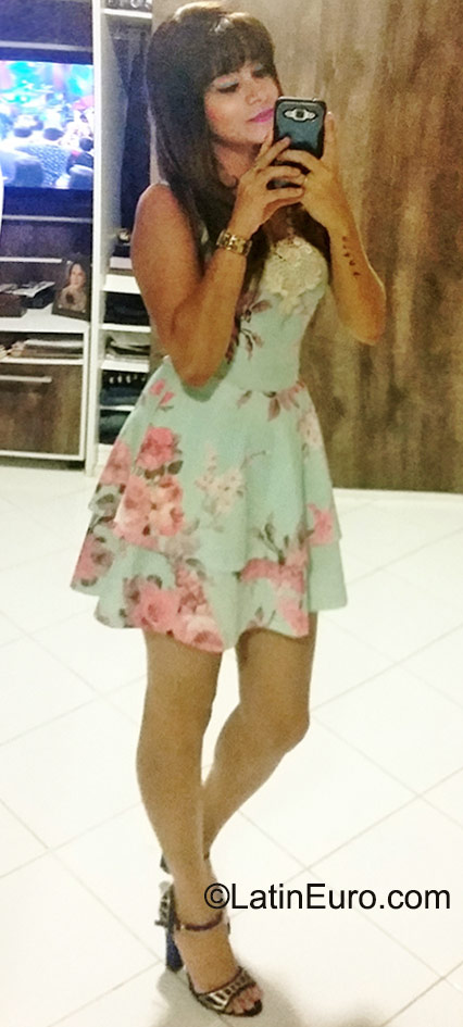 Date this beautiful Brazil girl Luiroia from Belem BR9466