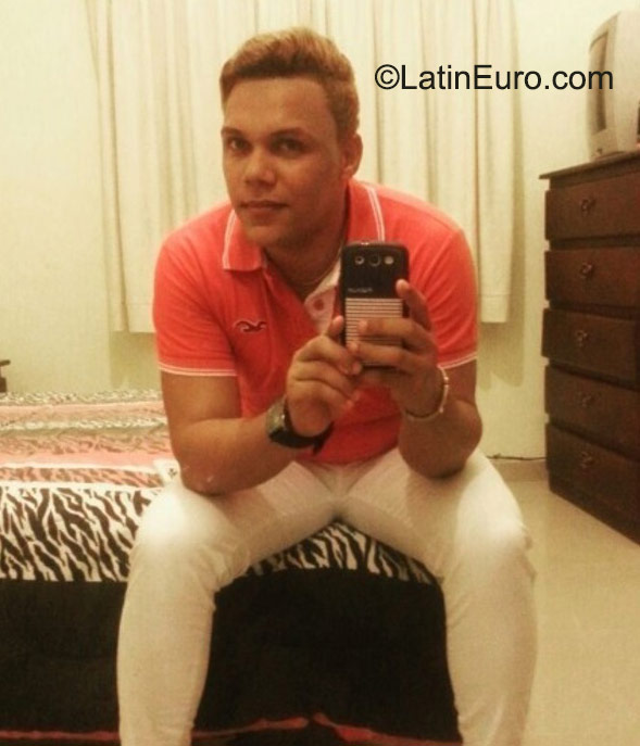 Date this stunning Dominican Republic man Jose miguel from Punta Cana DO23538